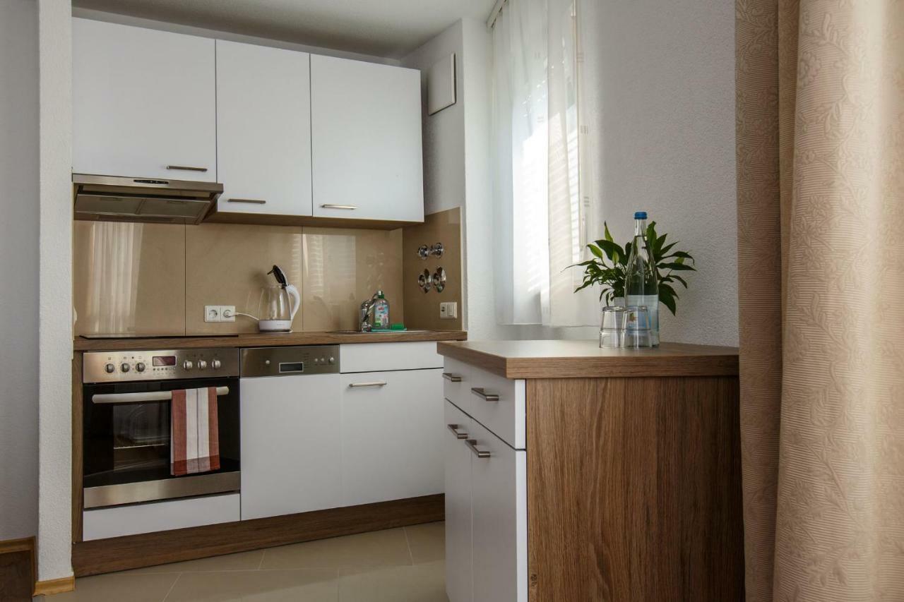 Outlet-Apartment Metzingen เมทซิงเงน ภายนอก รูปภาพ